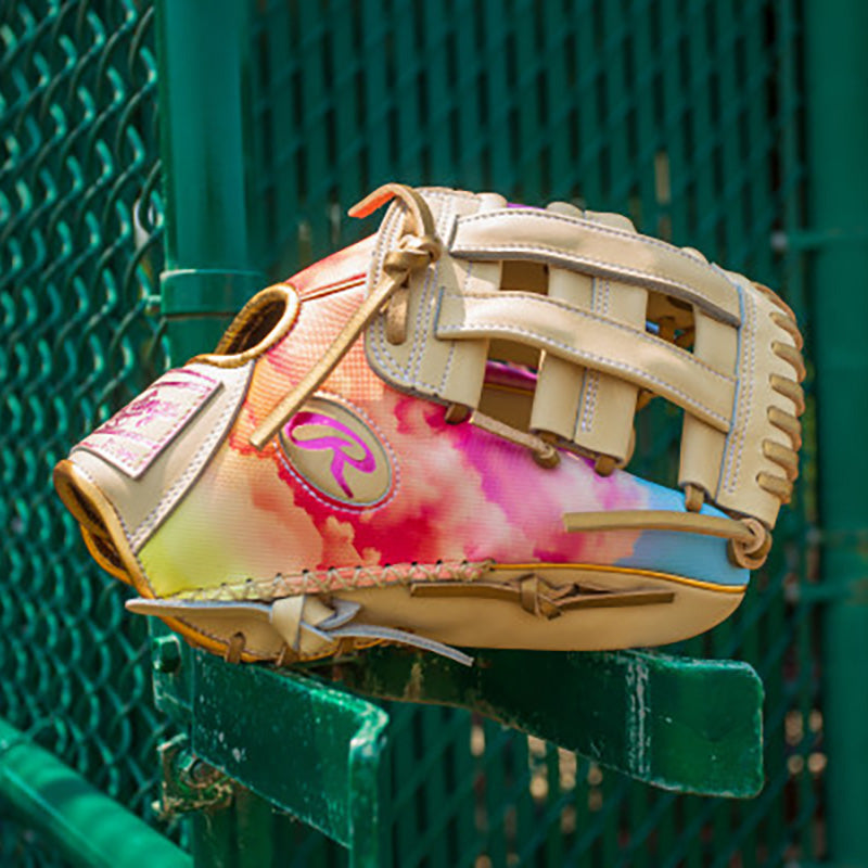 Softball Fielder's Gloves